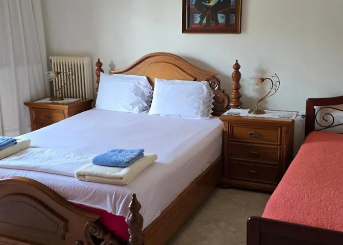 Lace Elegance * Limenas (Thasos)